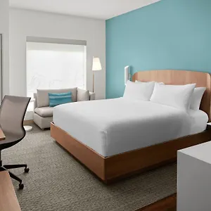 Element Uptown Hotel Charlotte