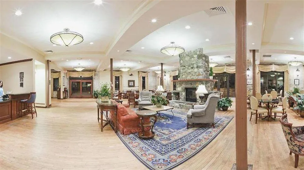 *** Hotel Staybridge Suites Savannah Historic District By Ihg United States